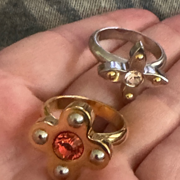 Set Louis Vuitton Love Letters Flower Rings - Picture 5 of 12